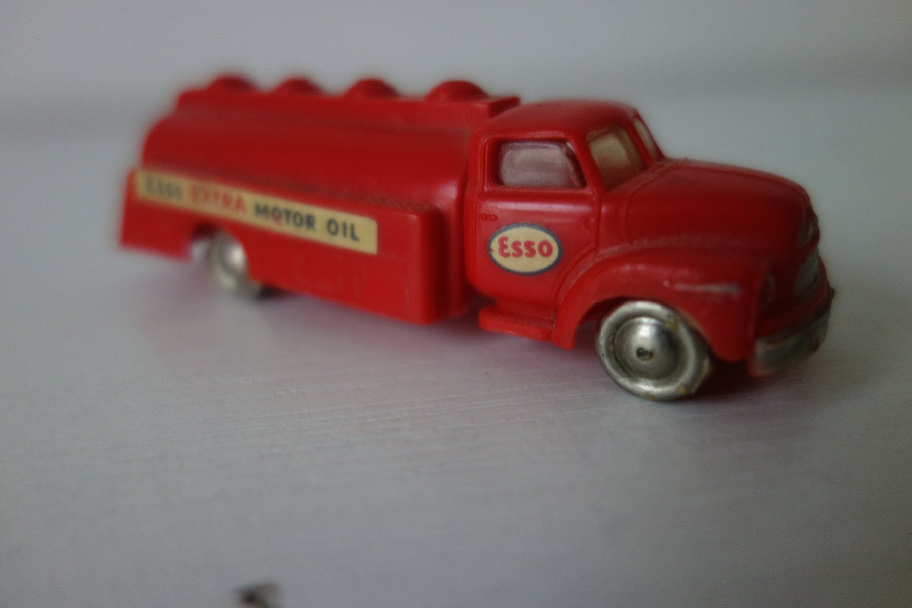 Modellini d'auto: LEGO Tanklastwagen antik – Usato da Schachen b Herisau venduto da Locophon