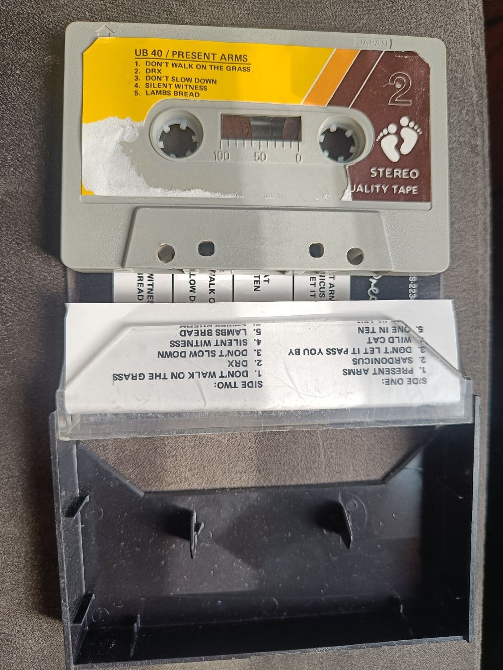 Musicassette: Cassette audio UB40 "Present Arms" – Usato da Herdern venduto da lau_kx2b 3