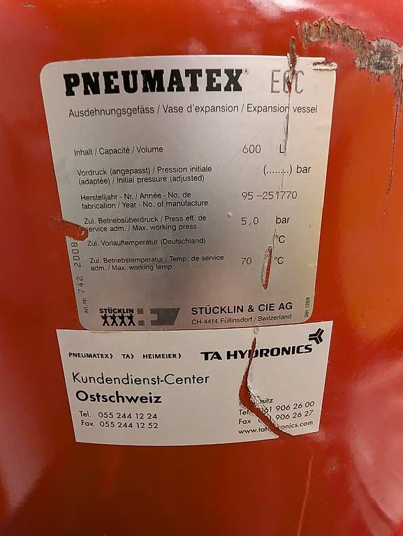 Accessori per altri veicoli: Pneumatex Ausdehnungsgefäss 600 Liter – Usato da Hefenhofen venduto da LieberherrAG 1