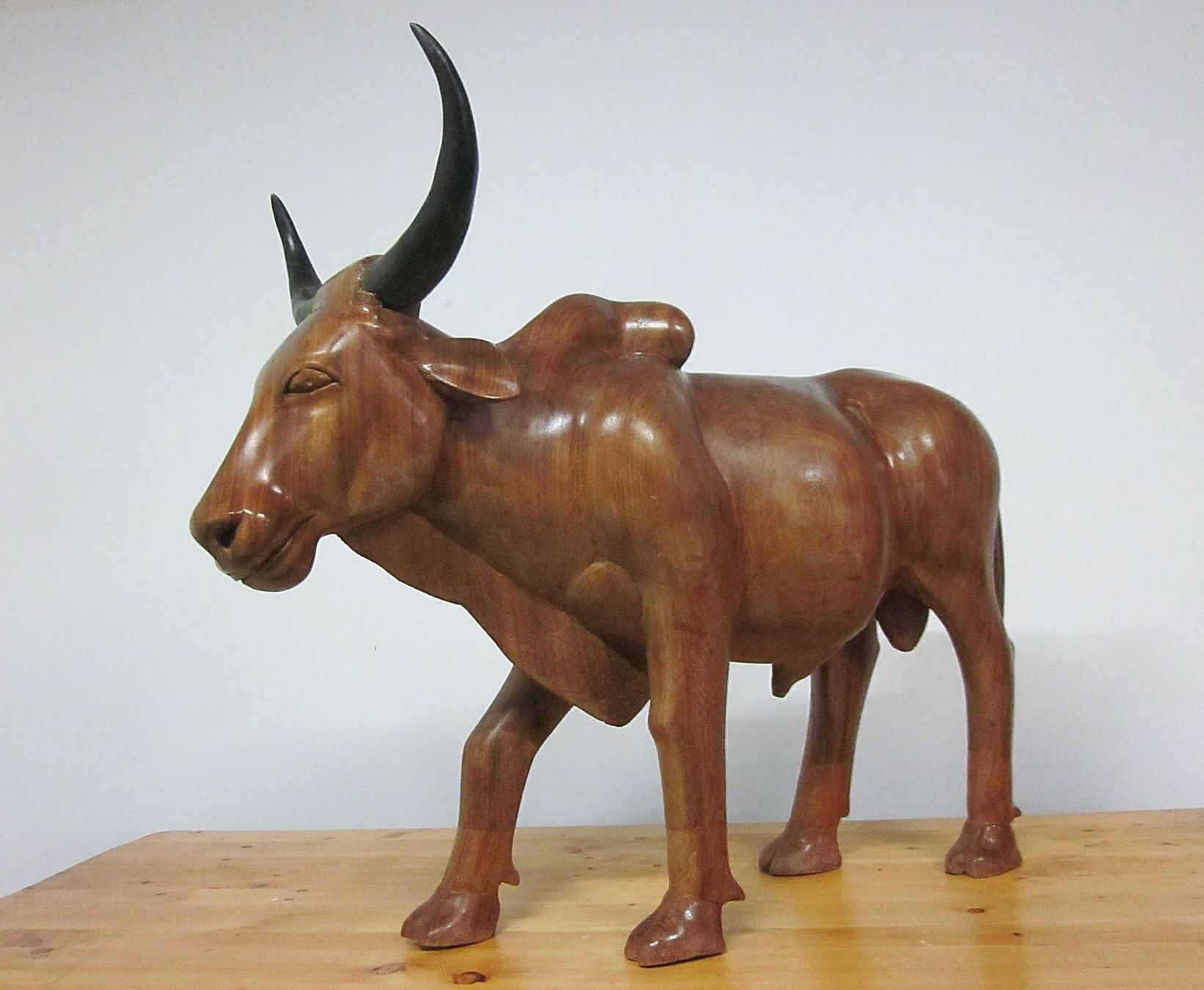 Sculture & Statue: Holz Ochse – Usato da Bäretswil venduto da robsonantik 2