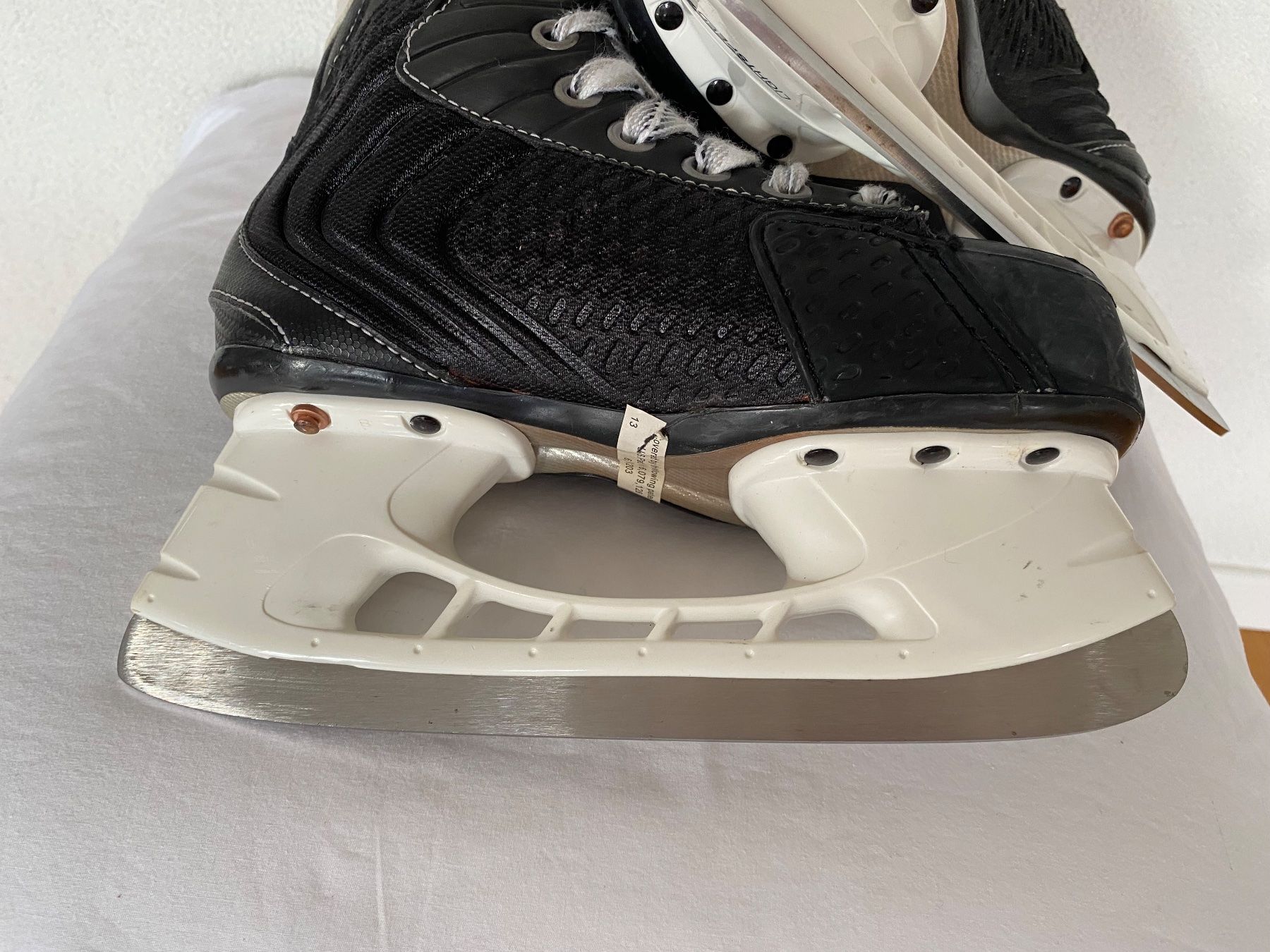 Schlittschuhe: BAUER  APOLLO SCHLITTSCHUHE GRÖSSE 33,5 – Gebraucht aus Zürich von Fashionparade 5