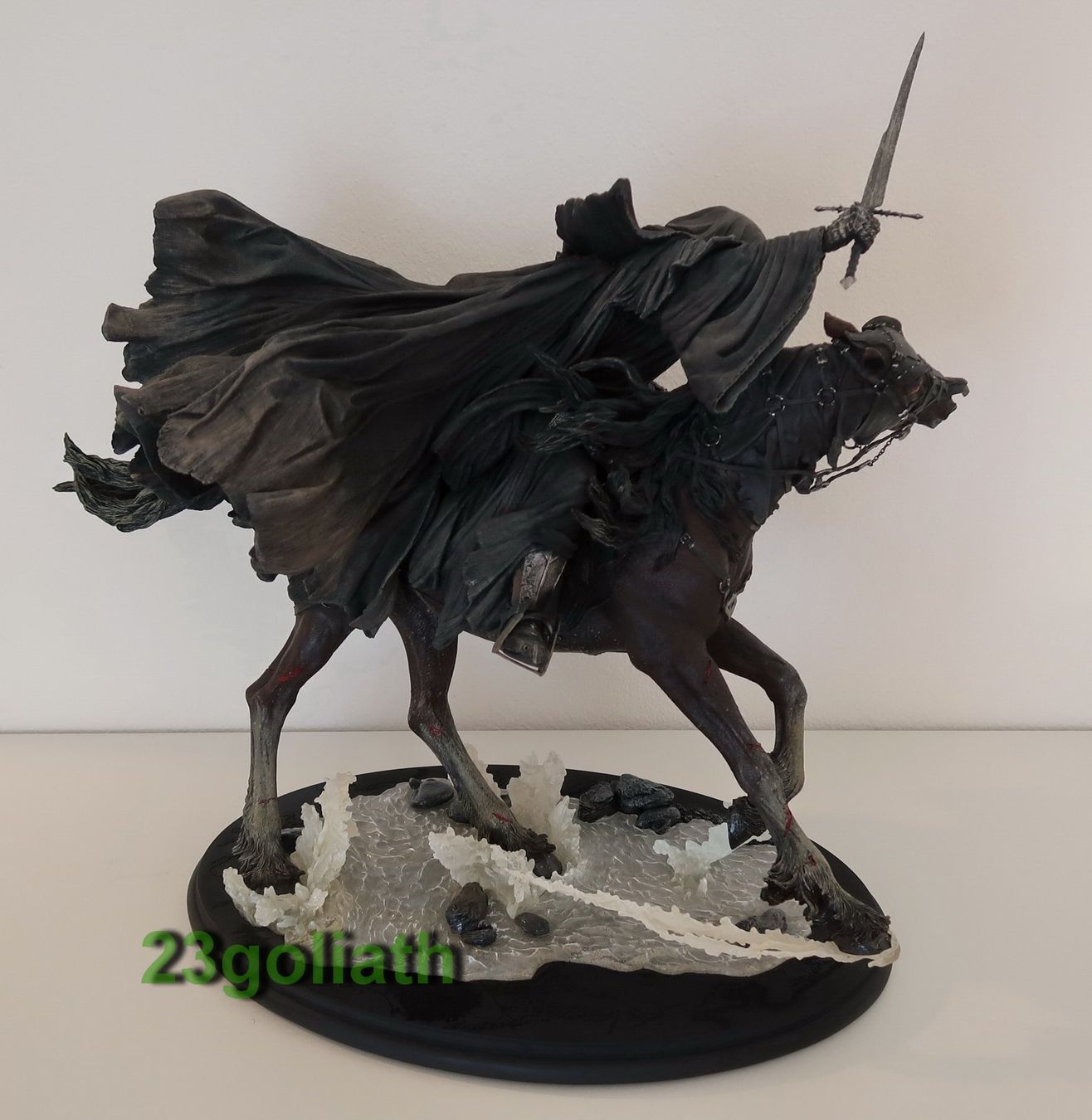 Statuette: Ringwraith At The Ford Statue Weta Workshop - Herr der Ringe – Usato da Flawil venduto da Goliath23 1