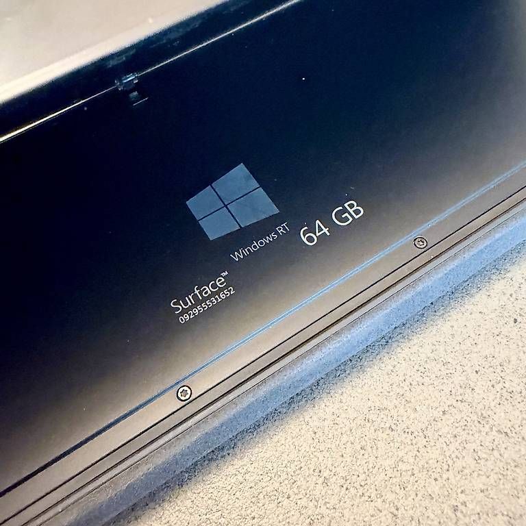 Tablet PC: Microsoft Surface 2 mit Tastatur / Type Cover  ungetestet – Usato da Steinach venduto da duju2018 4