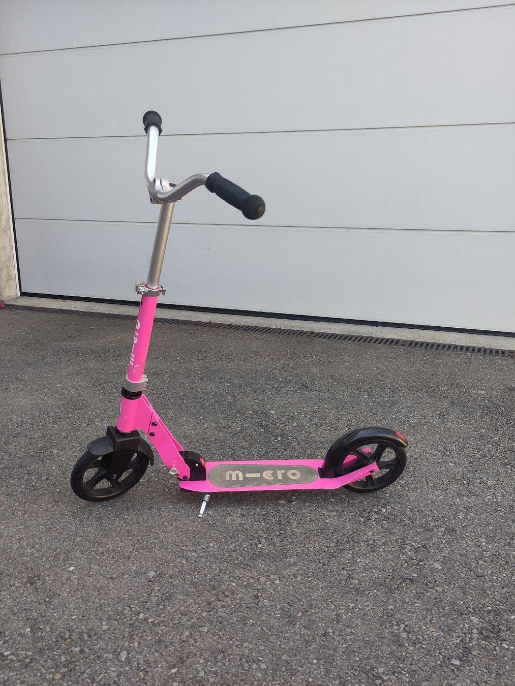 Micro Kickboard: micro cruiser T-Bar, pink, gebraucht  – Gebraucht aus Dettighofen Lengw. von mai_75wt