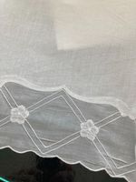 Leinen Tuch Vorhang, feine Stickerei auf Organza 100 x 75 cm