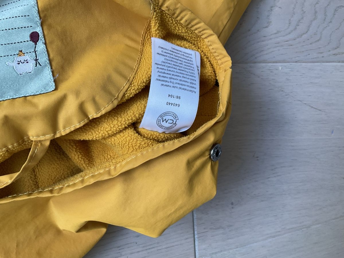 Ensembles coordonnés: Regenhose und Jacke gr 104 – D'occasion à Zürich par TheShips 4