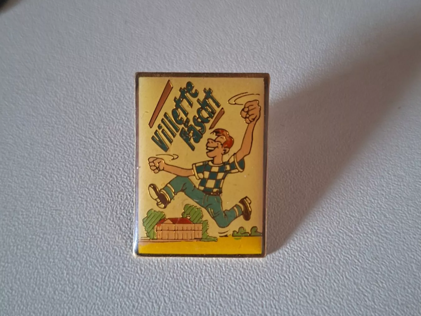 Placchette & Badge: Villette Fäscht Pin – Usato da Erlinsbach venduto da pfunky