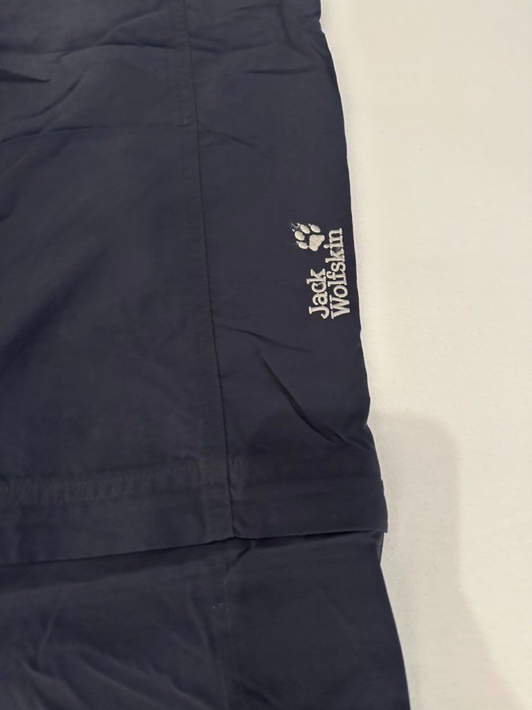 Jack Wolfskin Pantaloni: Jack Wolfskin summer hiking pants – Usato da Dallenwil venduto da ZD2019 1