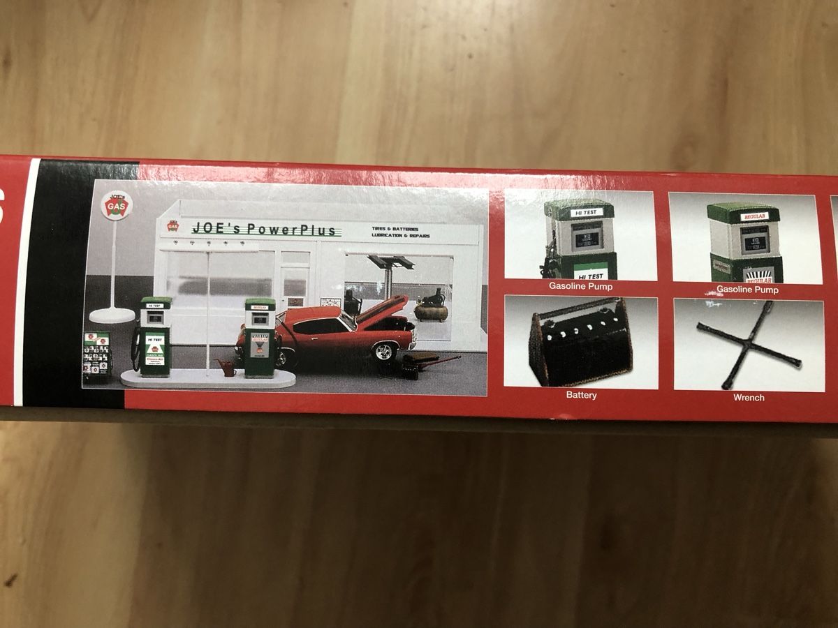 Kit di modellismo & Modellini statici: Tankstelle mit Werkstatt – Nuovo e nell'imballaggio originale da Ebnat-Kappel venduto da Aallerlei 2