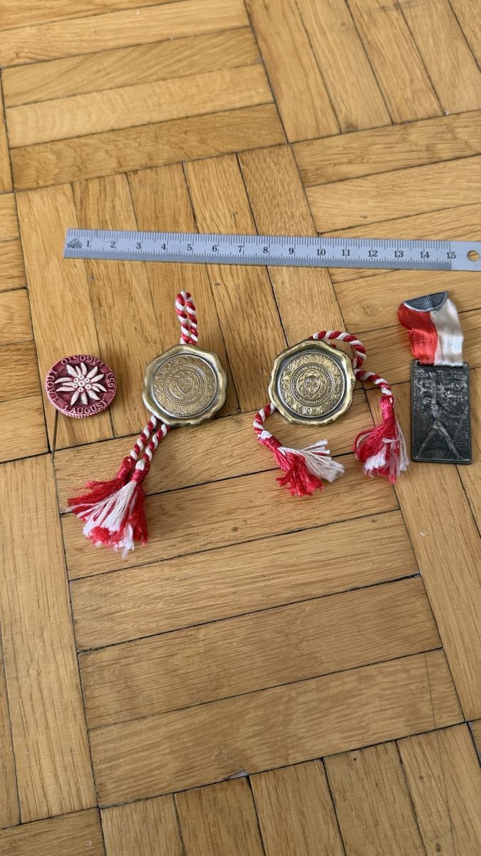 Swiss Placchette & Badge: 4x 1. August Anstecker 19- 25, -48, -53, Schweiz – Usato da Lyss venduto da nekoreh