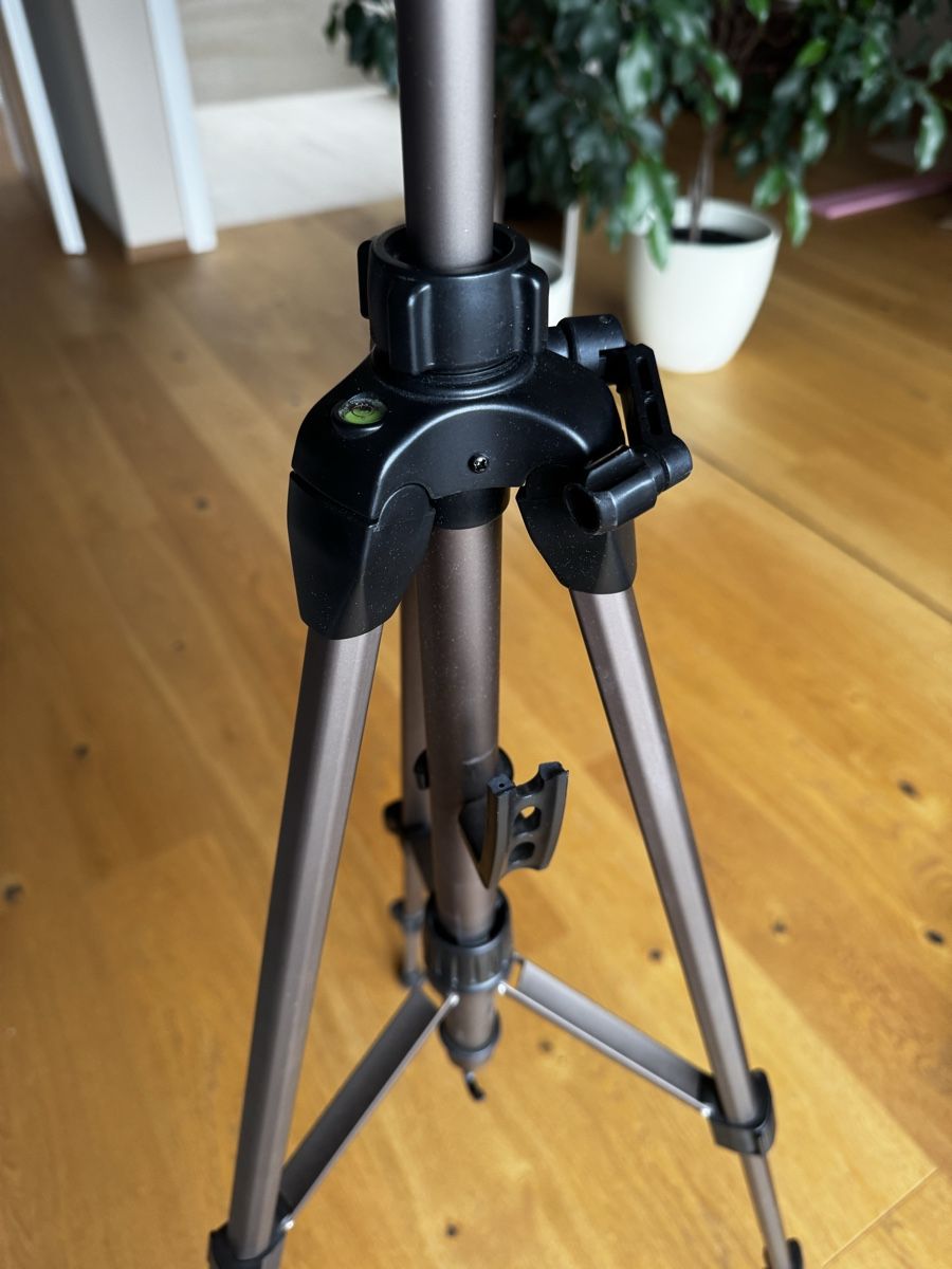 Hama Treppiedi & Teste: Hama Tripod – Usato da Trachslau venduto da mrs_5st6 1
