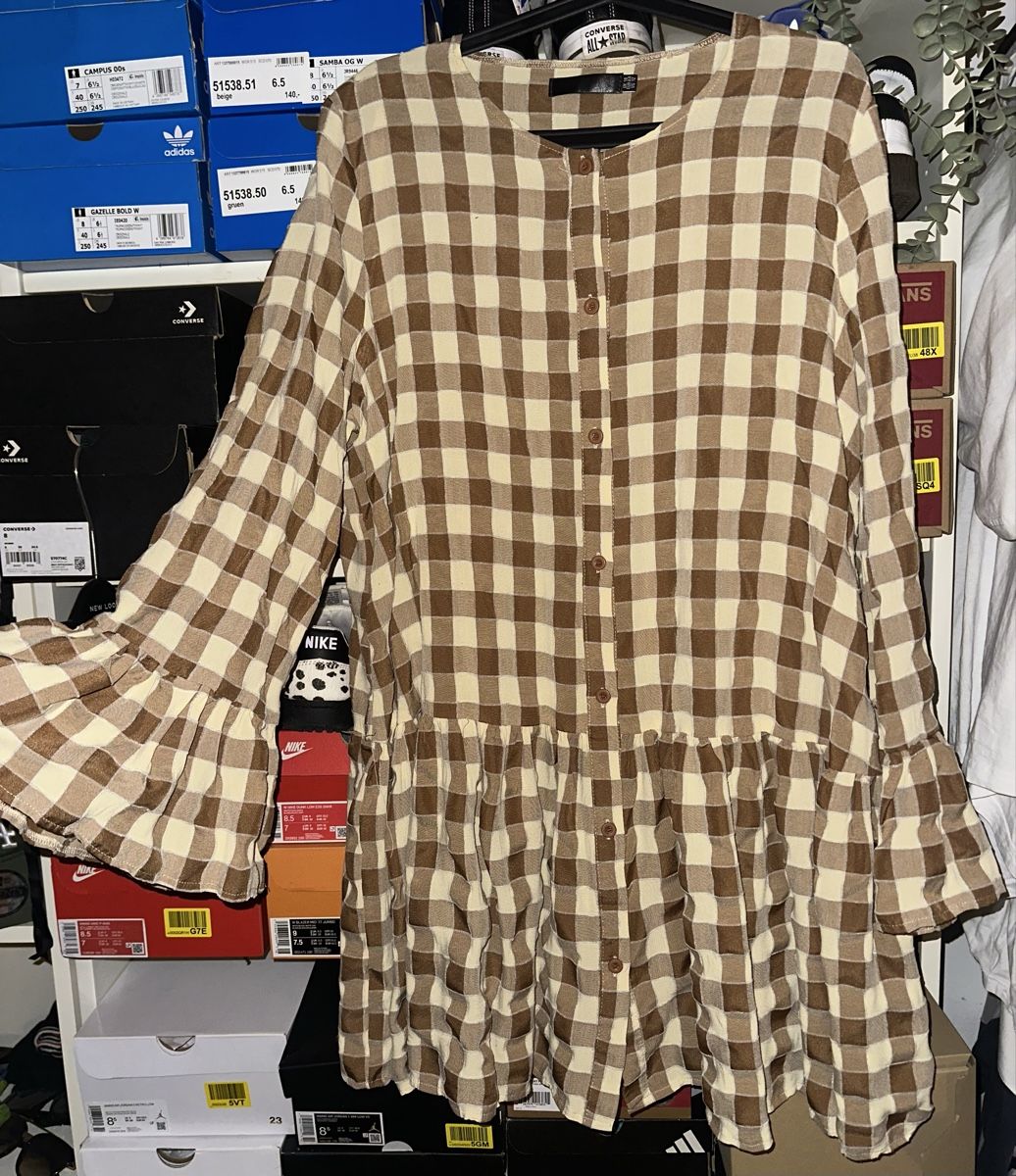 Vestiti: Kleid, EU44 – Usato da Gutenswil venduto da jus_nr7h 1