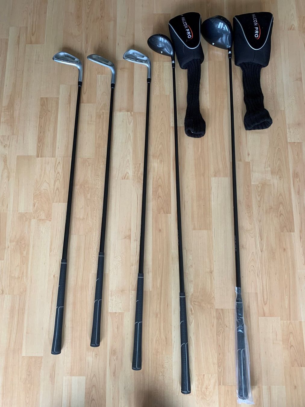 Mazze & Set: Falcon Pro Golfschläger Set für Rechtshänder- Bag - 10 Stück – Usato da Zug venduto da ser_p66m 1