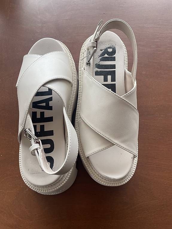 Scarpe da donna: Plateau Sandalen – Usato da Grenchen venduto da benu01 2