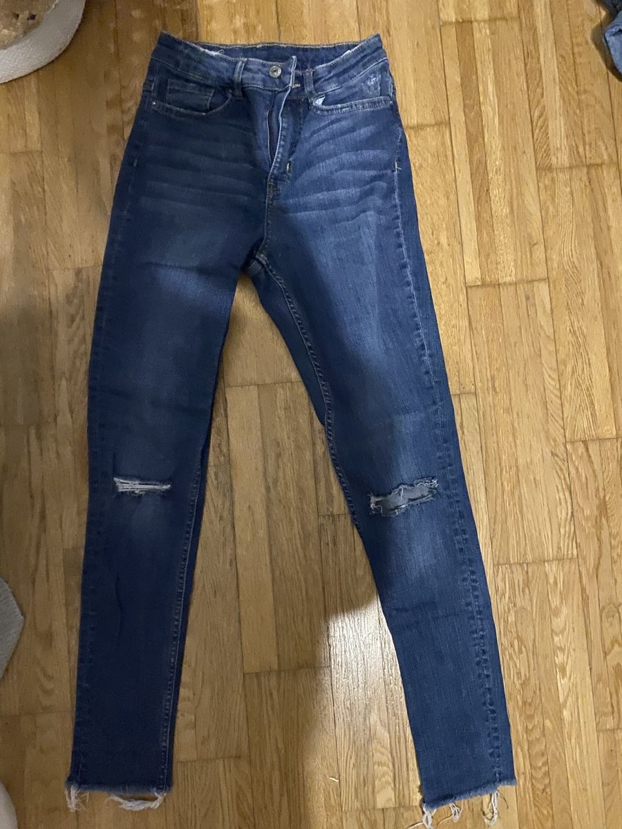 H&M Jeans: Jeans – Usato da Luzern venduto da oli_6x2r