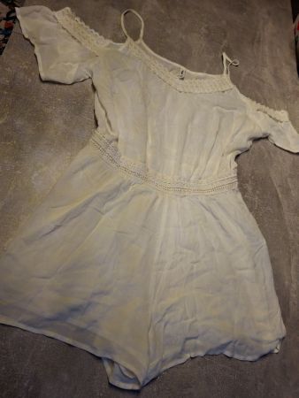Combinaison short taille M marque FB Sister