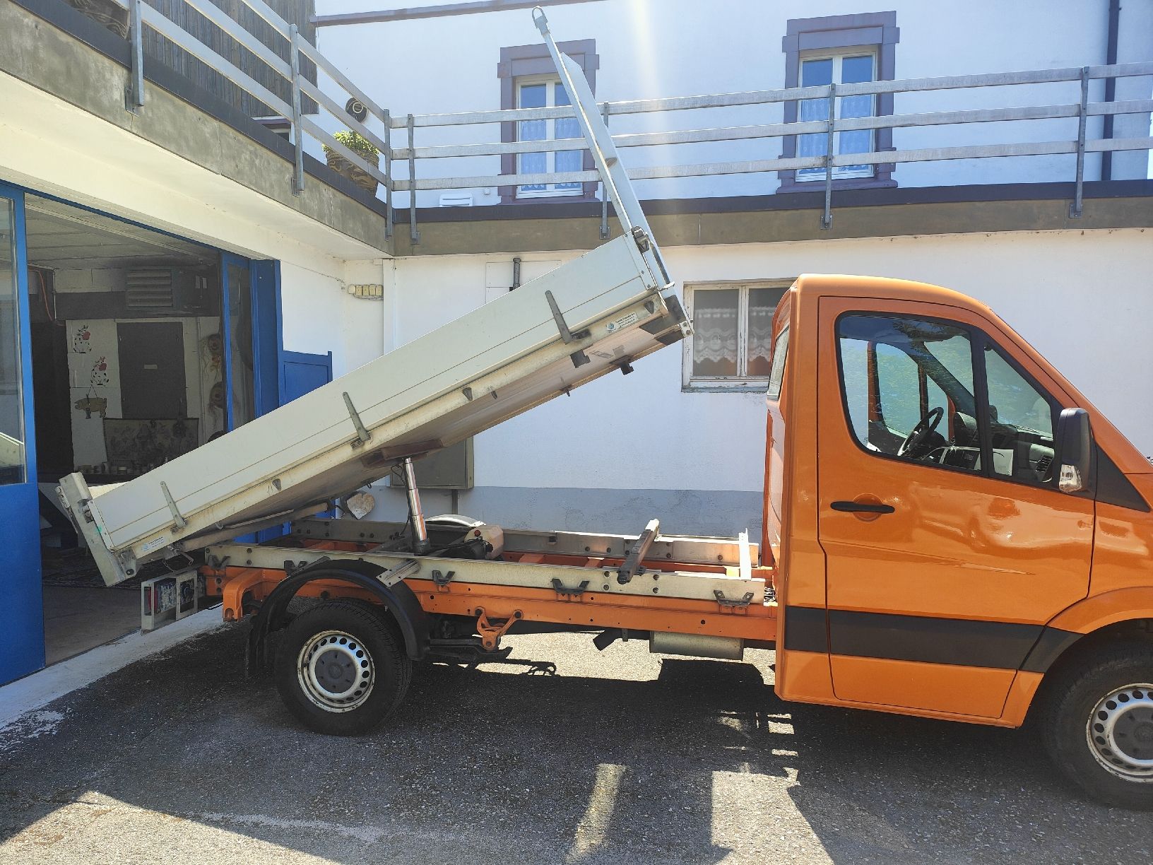 VW Veicoli commerciali: VW Crafter 35 Kipper – Usato da roggenburg venduto da Point6 8