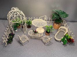 Miniatur Gartenmöbel Set, Vintage Style, Deko für Puppenhaus
