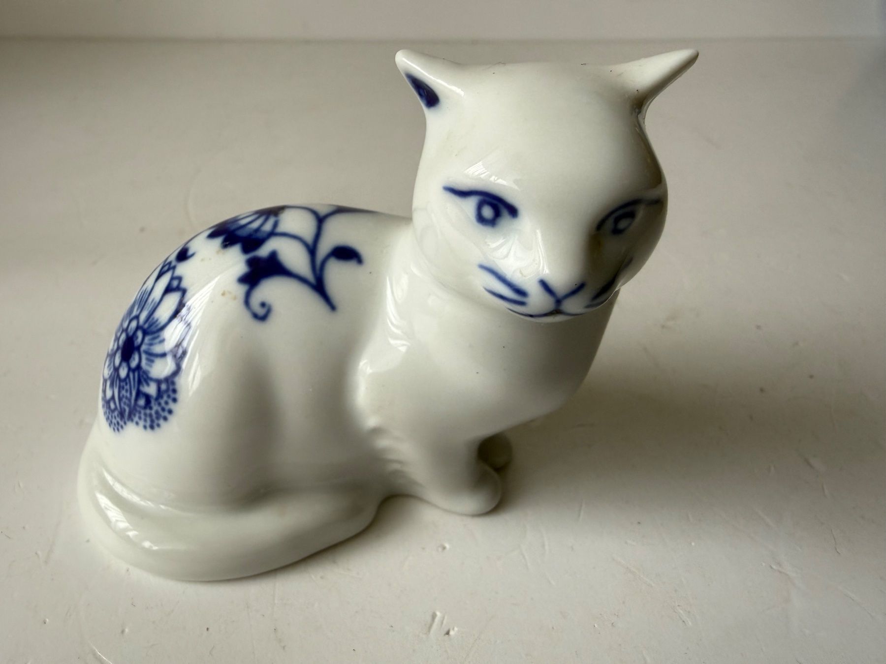 Statuette: Katze aus Porzelan – Usato da Zwingen venduto da moje1