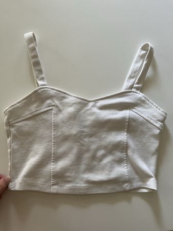 Weisses Sommer Top mit tollem Rücken Ausschnitt, Grösse S