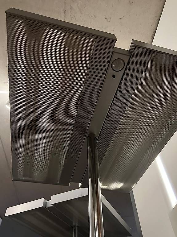 Lampen: Stehleuchte Chrom-Stahl – Gebraucht aus Zürich von Samoo01 3