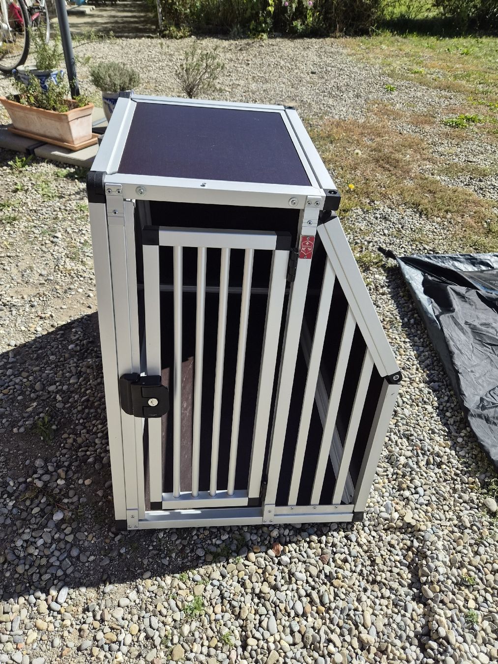 Niches, paniers: Hundebox – D'occasion à Wigoltingen par Goapunk