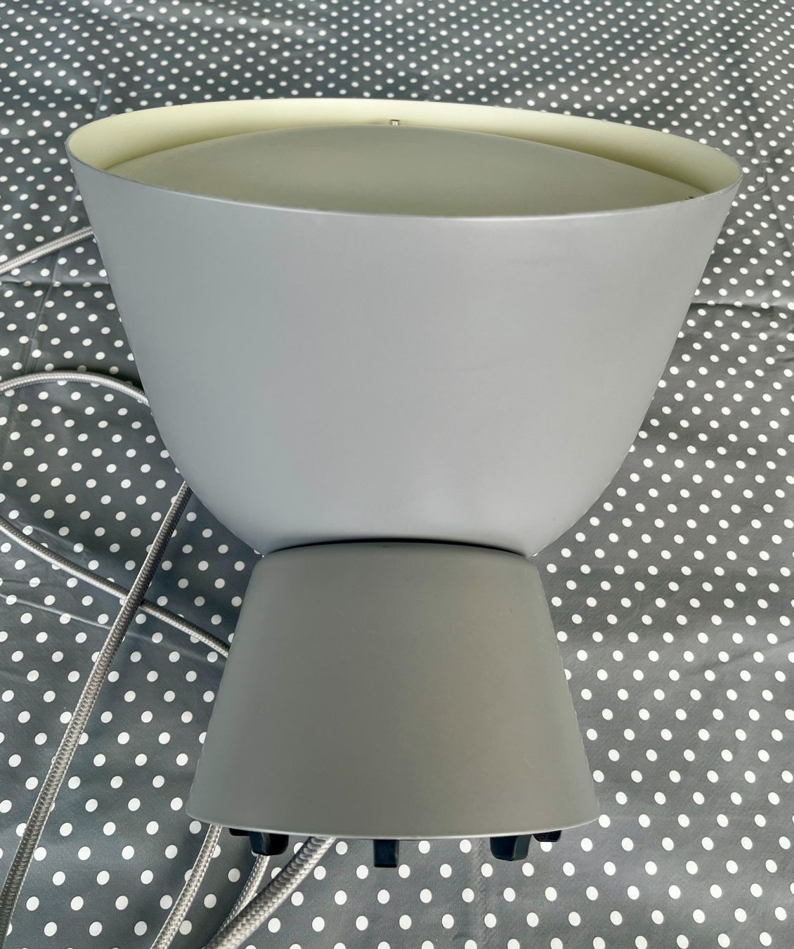 Ikea Lampade: Lampe rund mattgrau gut erhalten. – Usato da Zürich venduto da Dmbz 2