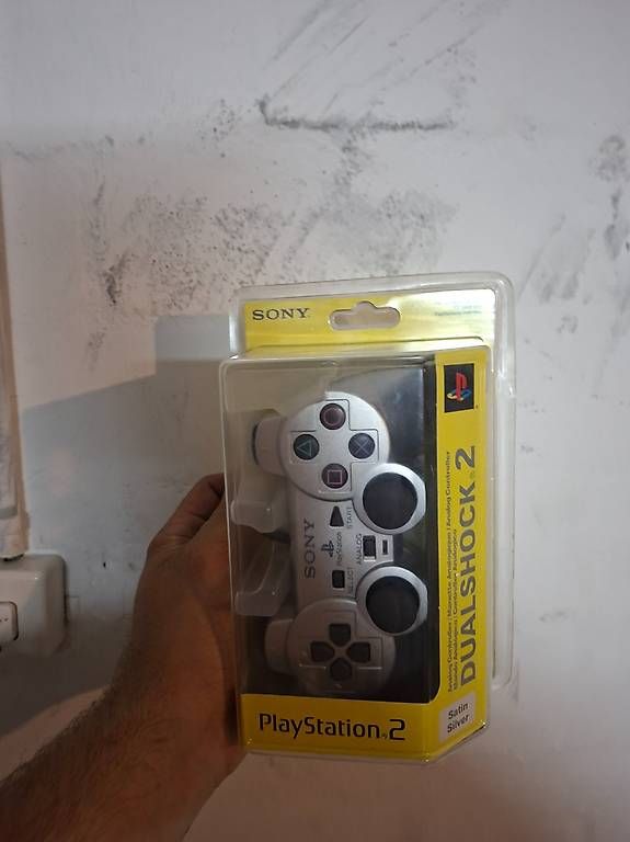Sony Manettes: Playstation controller originalverpackt – D'occasion à Lyss par toe_68qb