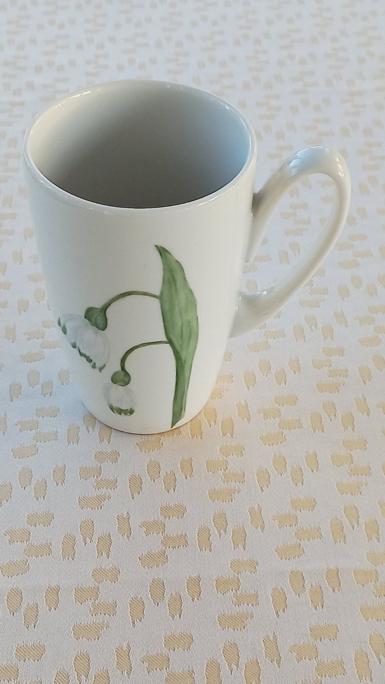 Tazze: Porzellan Tasse  handbemalt – Nuovo e nell'imballaggio originale da Winistorf venduto da acreativ1 1