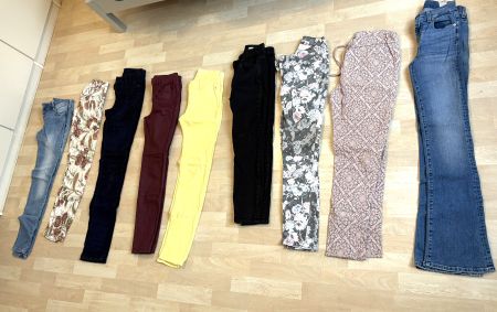 Damen teure Marken Jeans Grösse S - 9 Stück zusammen