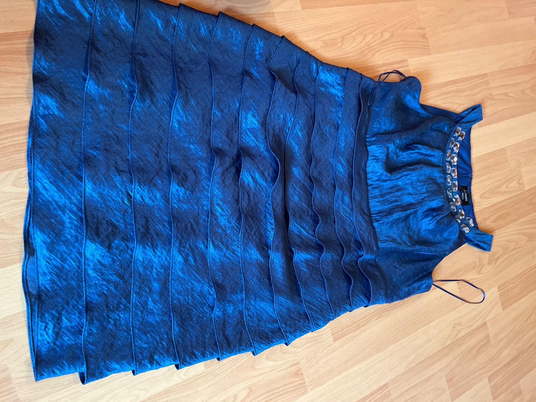 C&A Vestiti: Festliches Kleid Grösse 46 – Nuovo (secondo la descrizione) da Neftenbach venduto da Katharina_ott 1