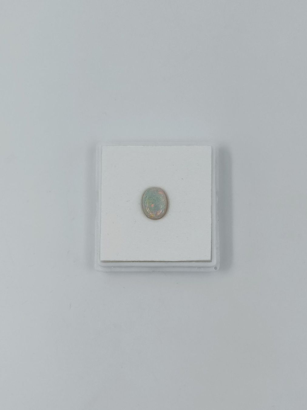 Pietre preziose: 1 WEISSER OPAL CABOCHON 7.34 CT. – Usato da Luzern venduto da EdiGem 3
