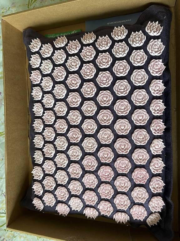 Dispositivi per massaggi: NEUF Tapis d'acupression – Usato da Vich venduto da NatachaCK