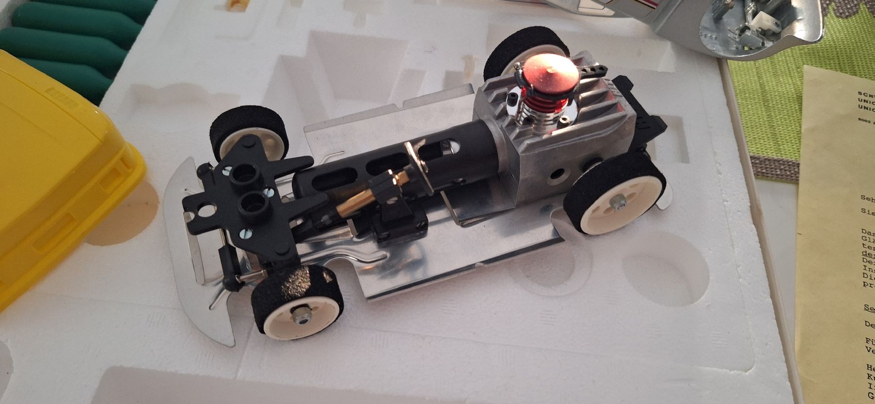 Modellismo RC: Hi tek Autos+ 2 Motoren. Neu! – Nuovo (secondo la descrizione) da Sarmenstorf venduto da pab_x5yz 4
