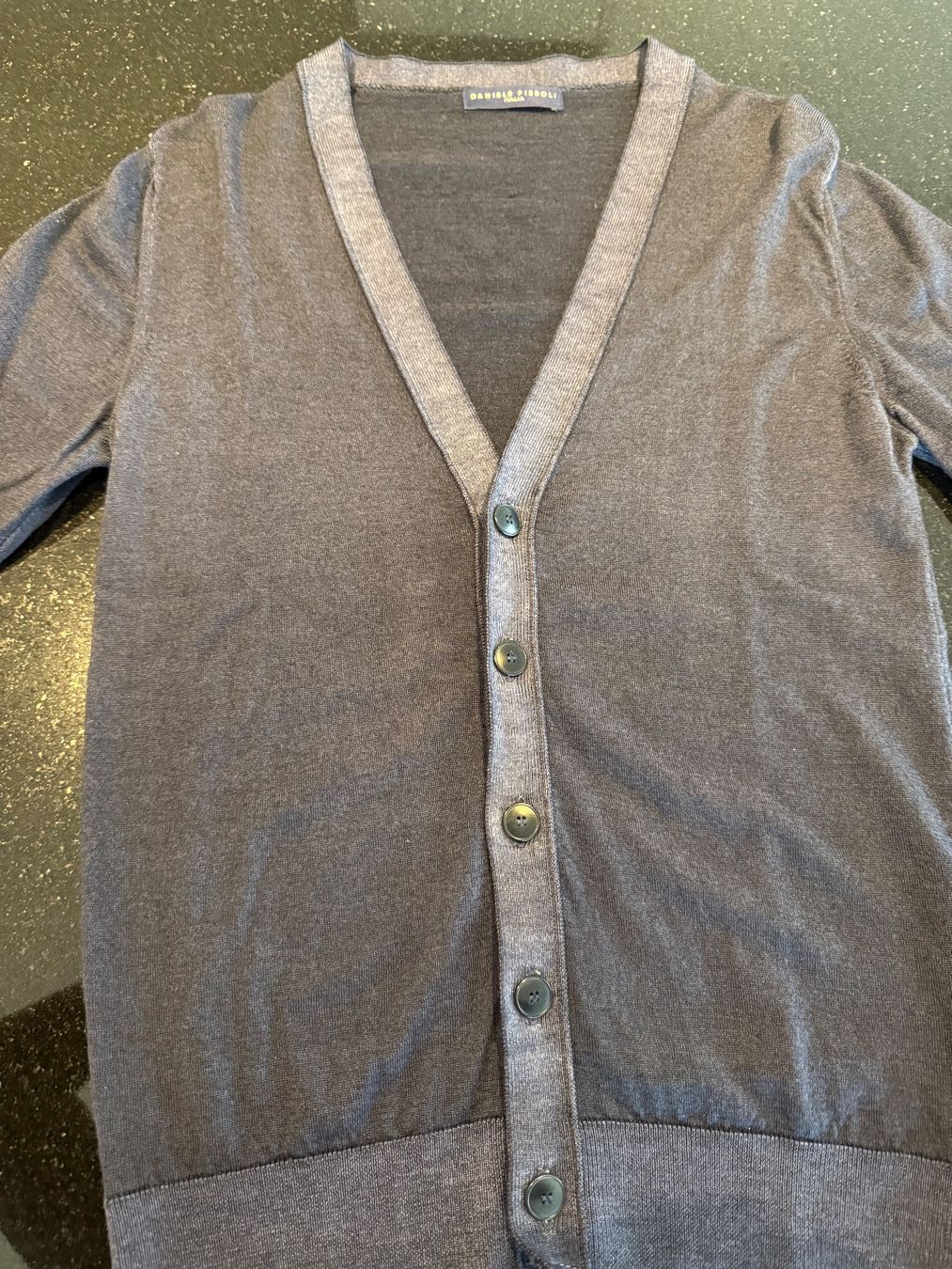 Maglioni & Felpe: Merino-Cardigan – Usato da Emmenbrücke venduto da gui_66yy 2