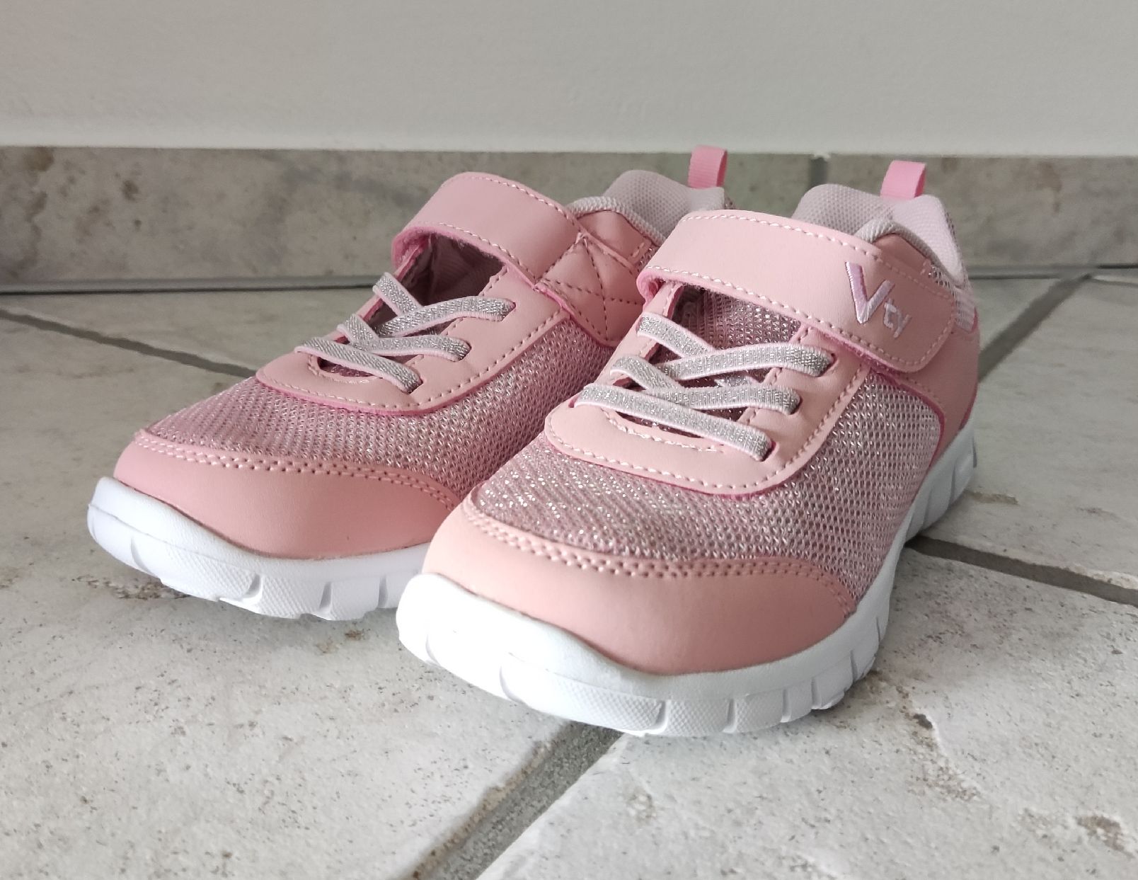 Victory Scarpe per ragazze: Mädchen Freizeitschuh Gr.31 – Nuovo (secondo la descrizione) da Chur venduto da Rodanisa 7