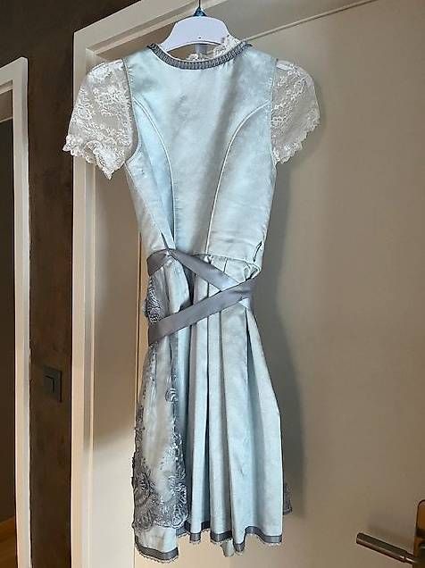 Krüger Kleider: Krüger Dirndl in Gr. 32 – Gebraucht aus Niederuzwil von Sonne026 2
