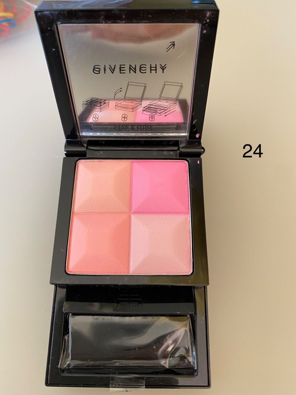 Givenchy Make-up: Givenchy Prisme Visage blush – Neu (gemäss Beschreibung) aus Pully von Natala