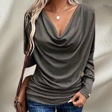 Pullover & Sweatshirts: ✨ Elegantes Strickshirt mit Wasserfallkragen 💕💫 – Neu und originalverpackt aus Saland von Chi4 2