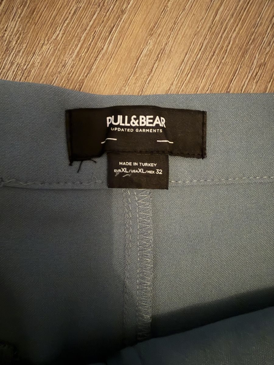 Pull&Bear Pantaloni: Stoffhose Pull&Bear blau Grösse XL  – Usato da Frenkendorf venduto da lrhggrty 1