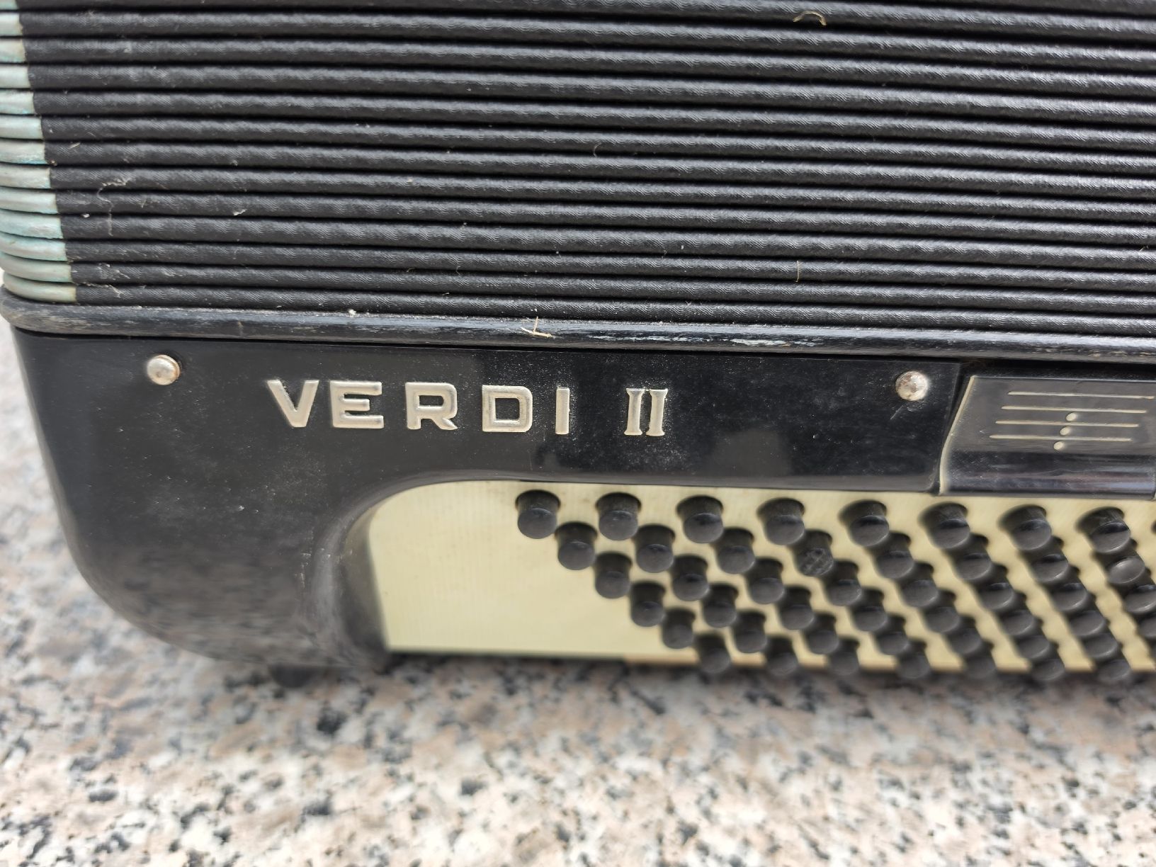 Hohner Strumenti musicali: Akkordeon HOHNER VERDI II gebraucht – Usato da Mettlen venduto da elios0888 4