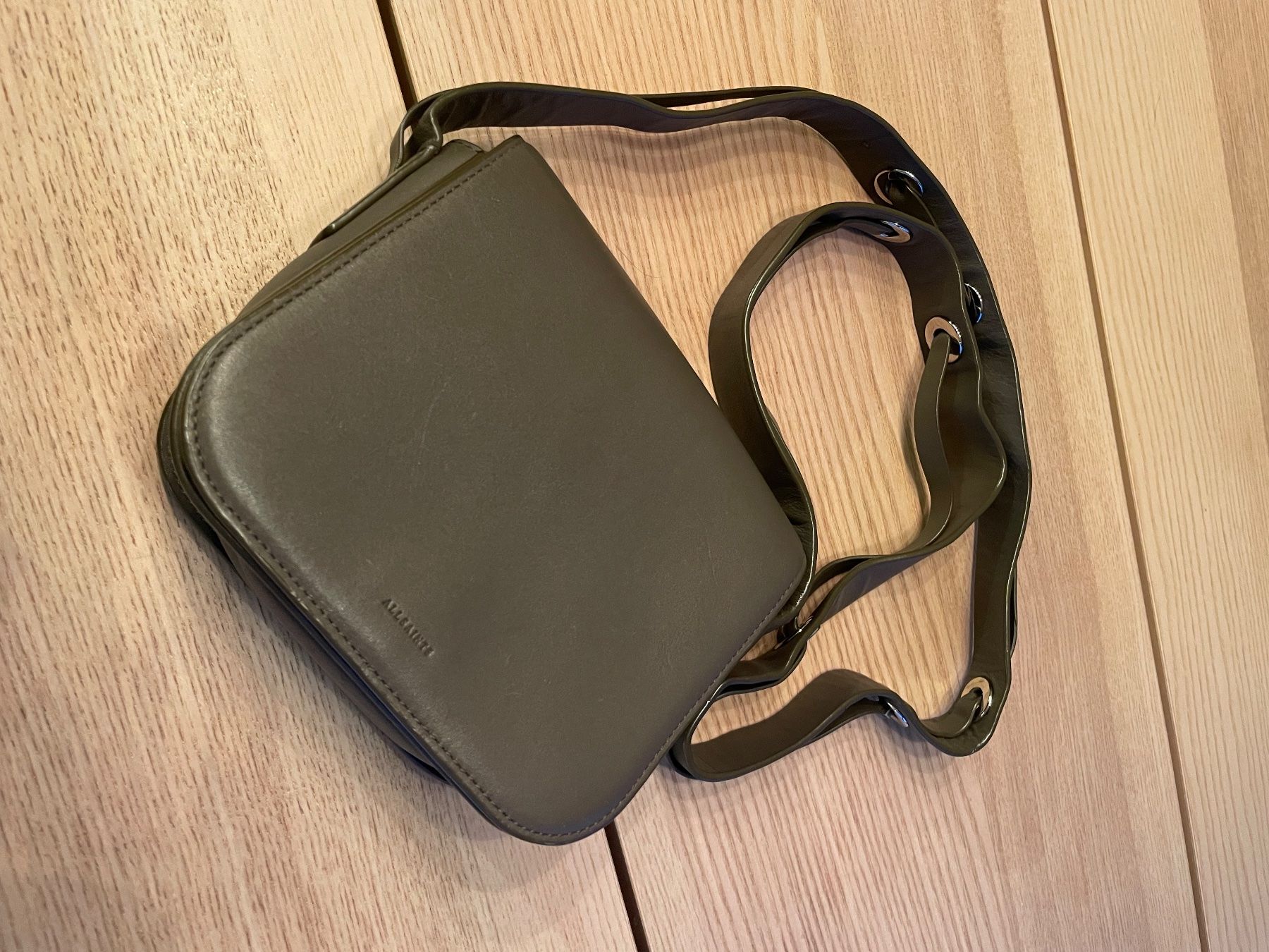 Allsaints Borse da donna: AllSaints Leather Purse – Usato da Glattpark(Opfikon) venduto da joh_km8y