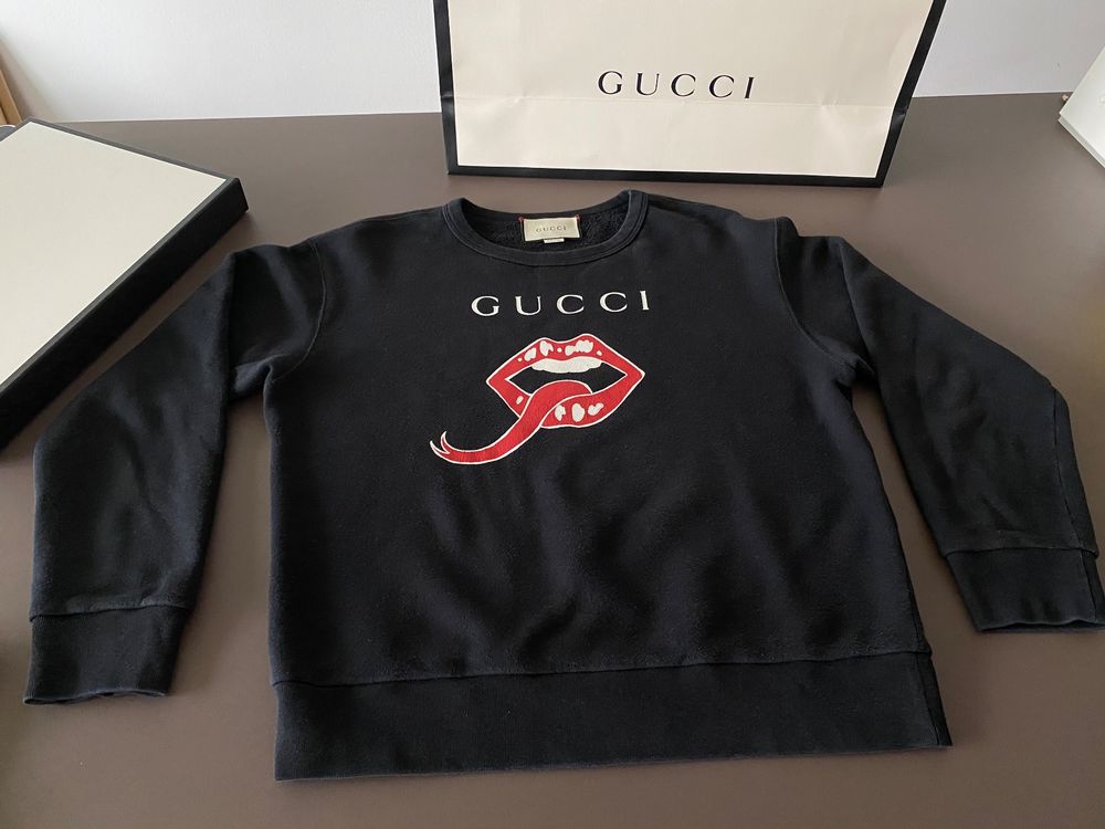 Gucci mouth sweatshirt on sale