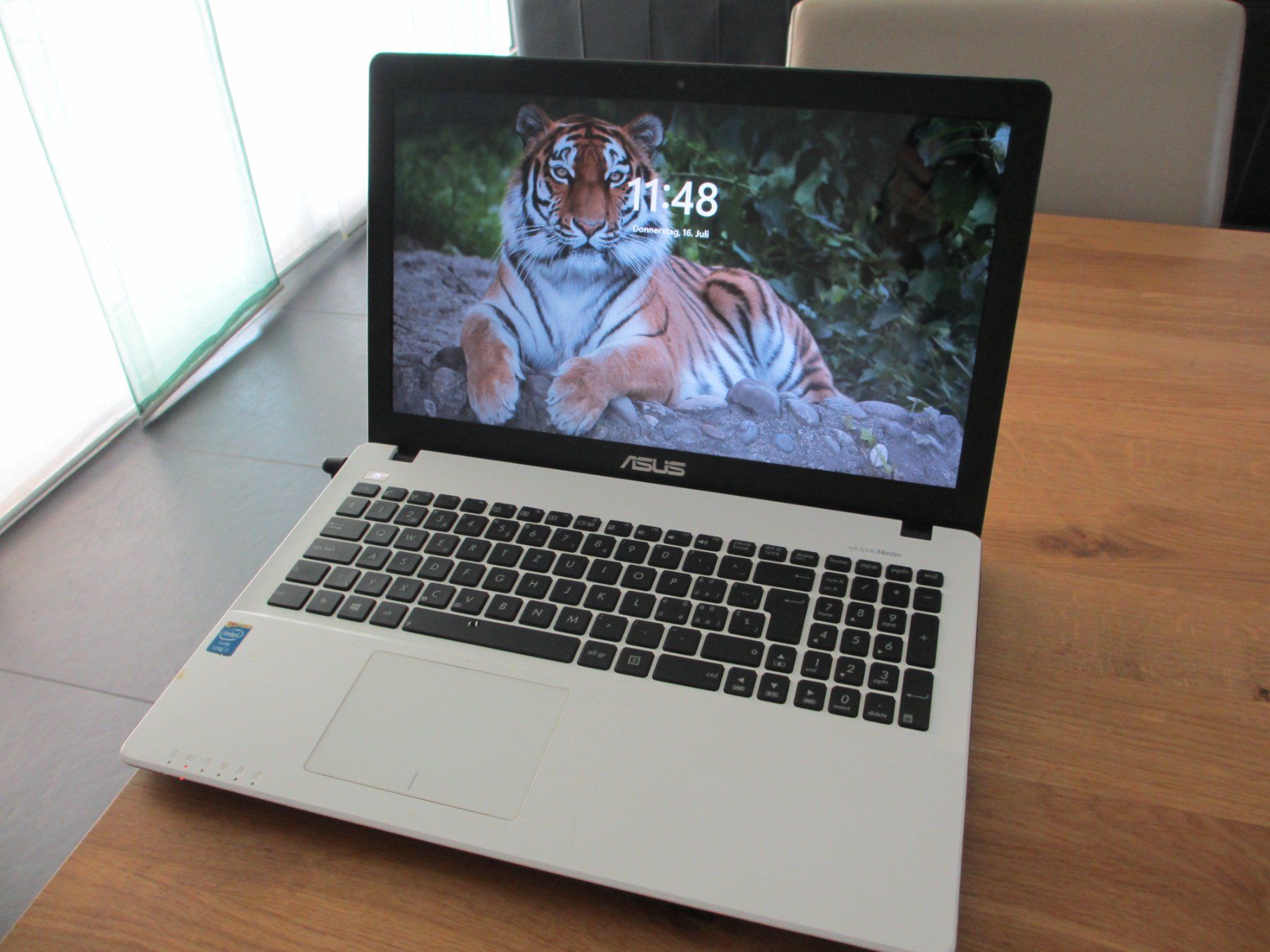 Asus Portables: ASUS X550L mit Windows 11 – D'occasion à Sargans par Morisson1 4