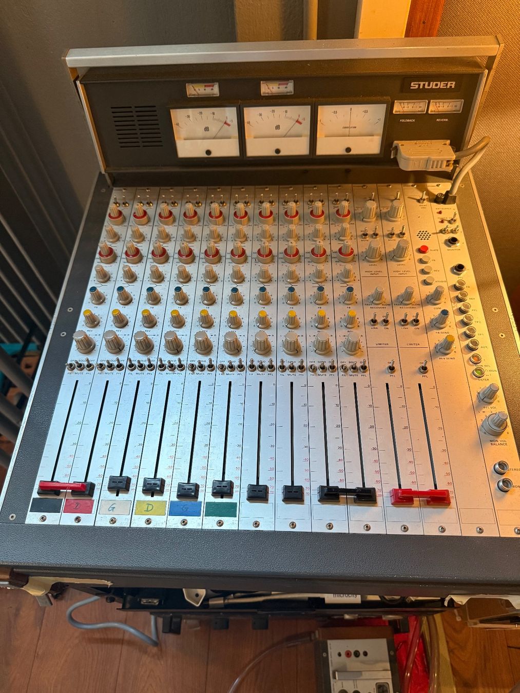 Studer Console di mixaggio: Studer 169 – Usato da Neuchâtel venduto da jerome1973 5