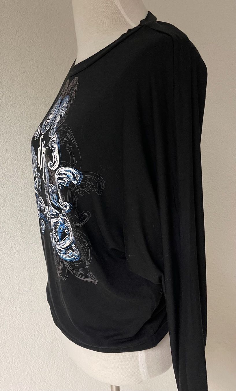 Versace T-shirt: VERSACE Shirt Gr 40 – Usato da Hildisrieden venduto da Inna71 2