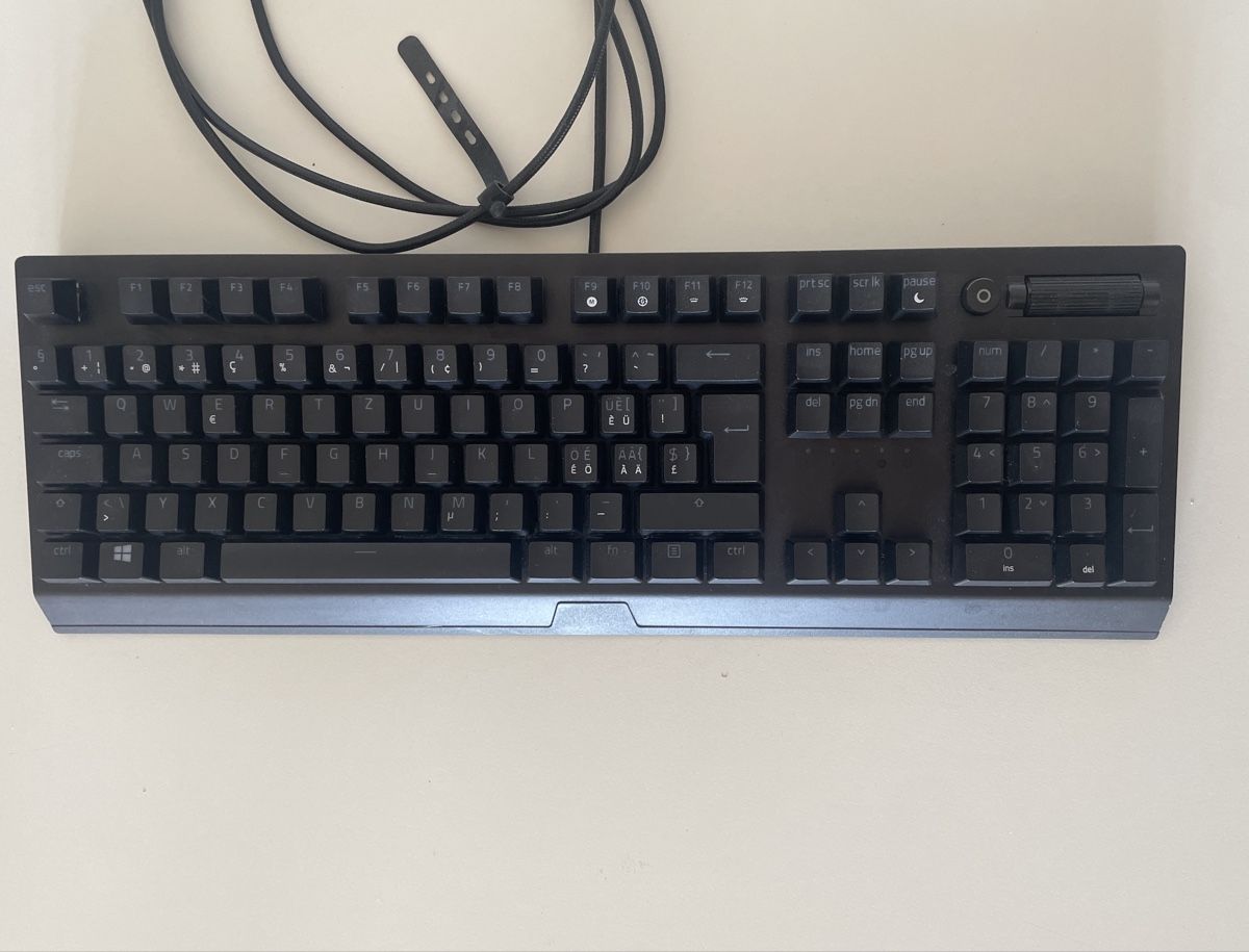 Razer Claviers: Razer BlackWidow V3 – D'occasion à Basel par konan