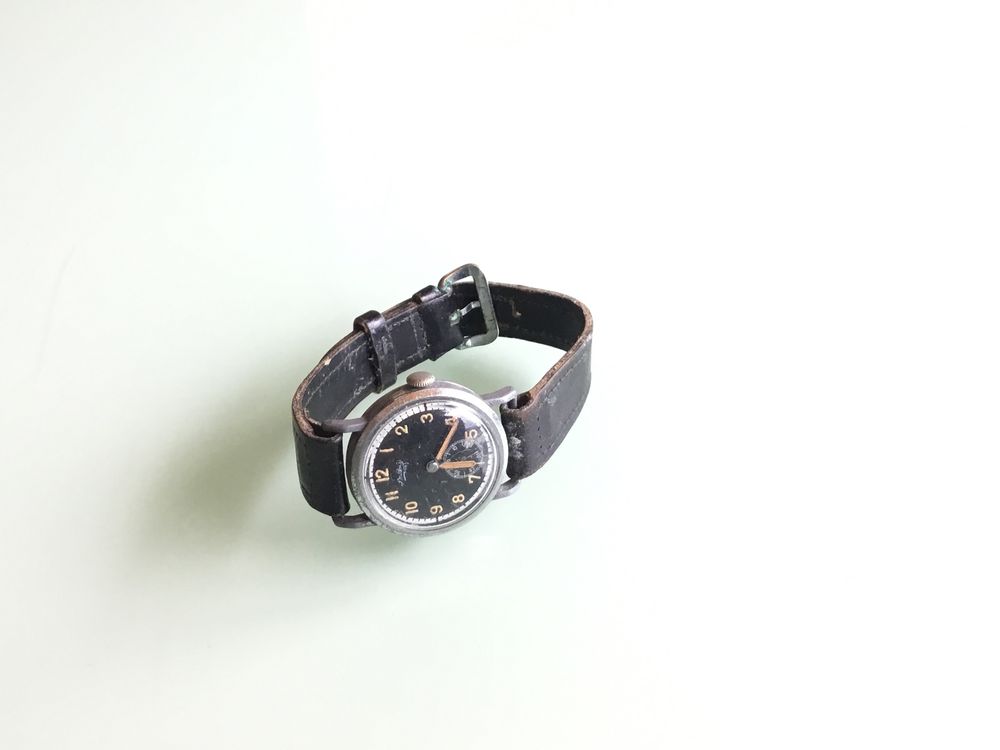 Montre-Bracelet Vintage Bronova Unique - Occasion - Pièce Horlogère Rétro