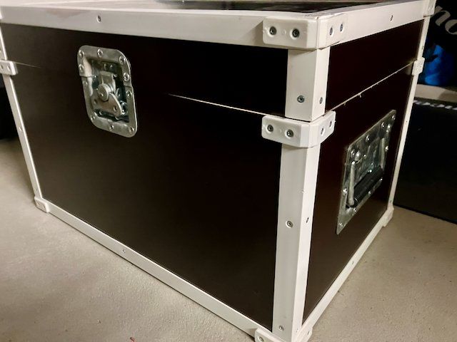 Cameo Tutte le macchine: Nebelmaschine Cameo Phantom F5 mit Case – Usato da Lufingen venduto da Imperator3 3