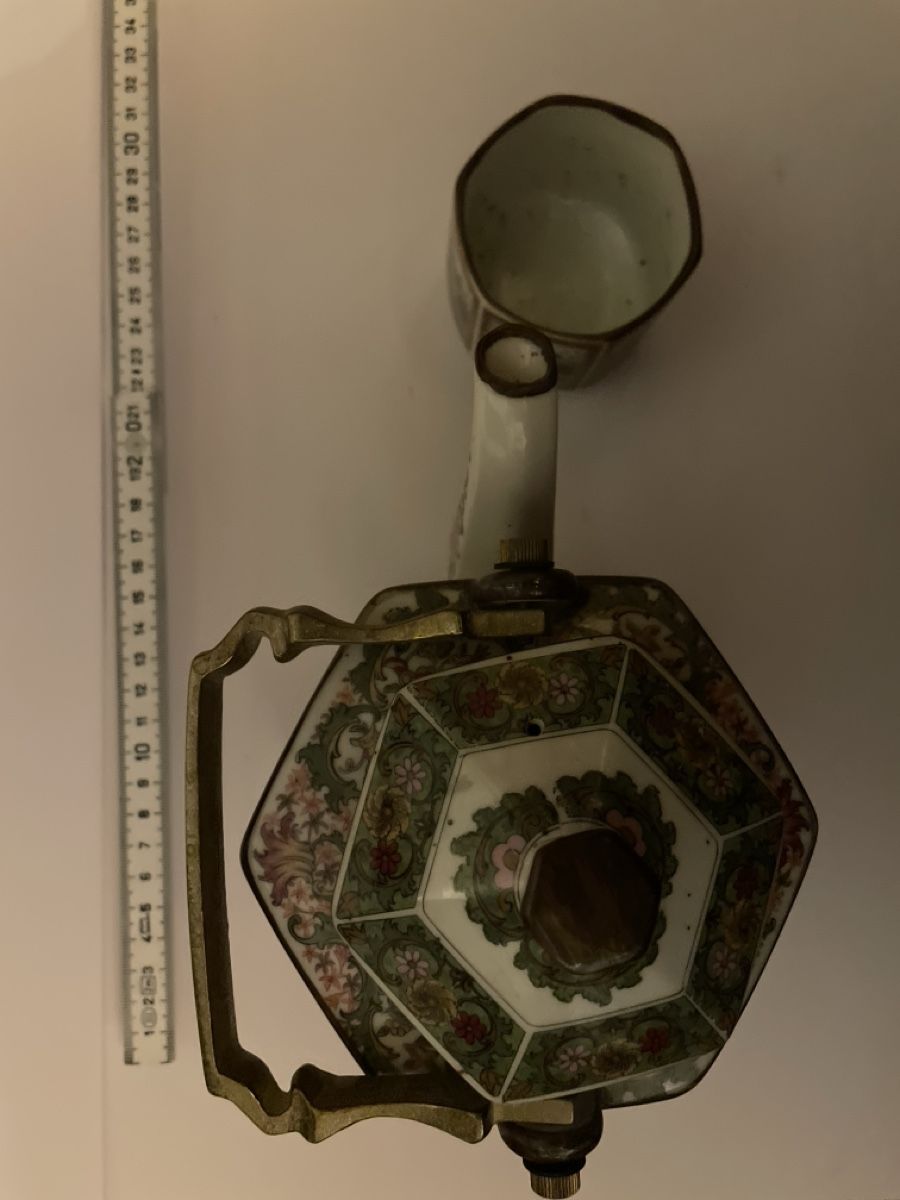 Set di piatti: Tee-Set, Teekanne mit 7 Tassen – Usato da Schaffhausen venduto da Kolibri023 1